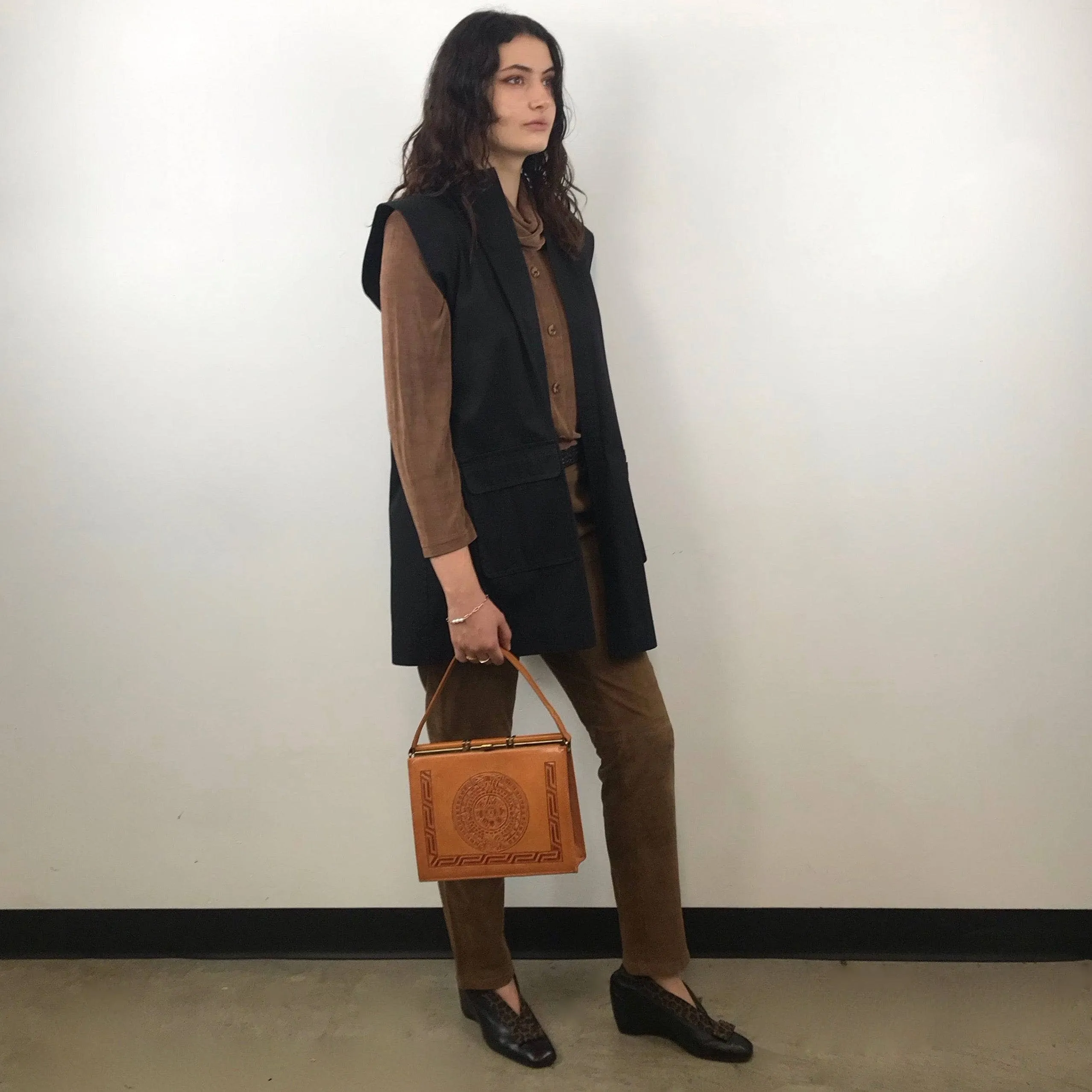 1990s-2000s Medium Rise Tan Soft Suede Pants M