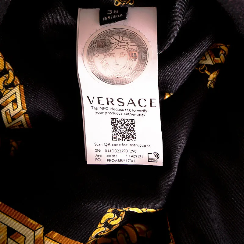 36 (US 2) NEW $3190 VERSACE Woman Black 100% WOOL Belted COAT w/ LOGO PRINT LINING