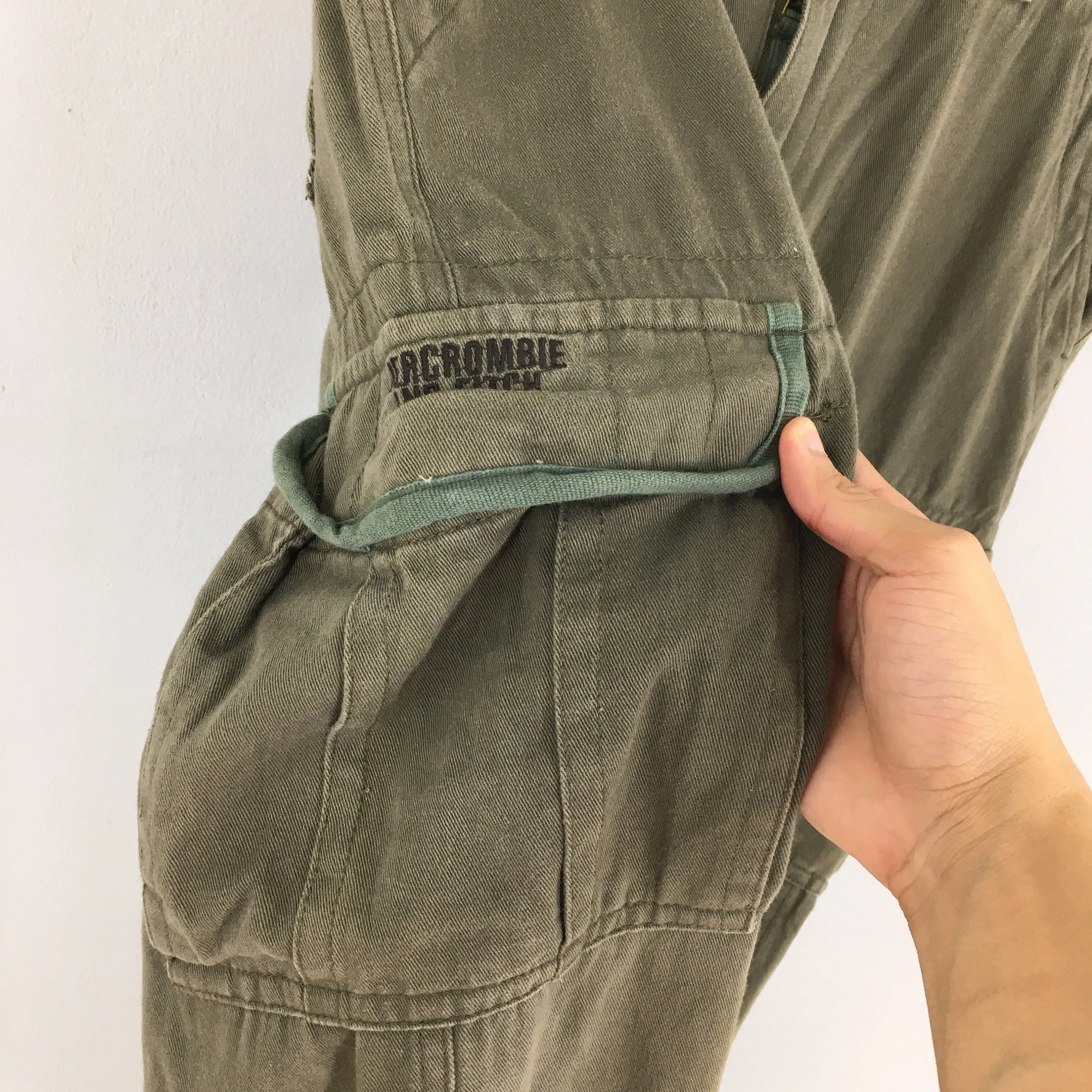 Abercrombie & Fitch Cargo Olive Pants Size 34x30