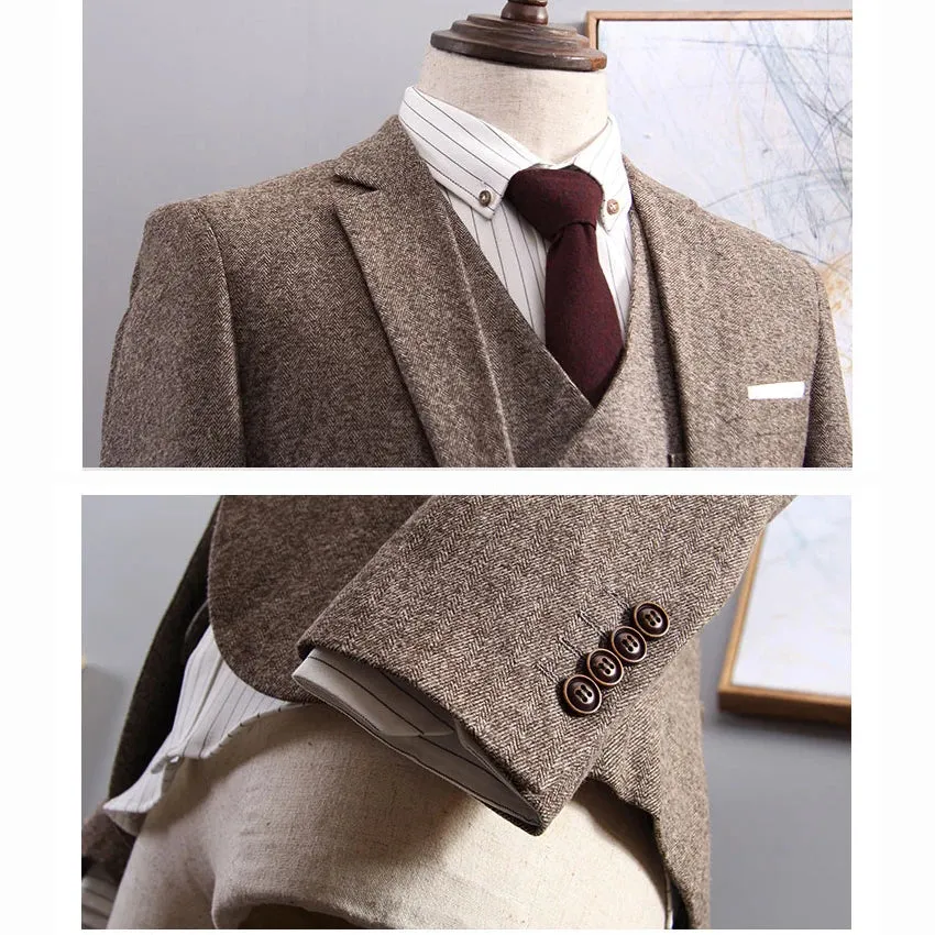 Aidase New Arrival khaki Tweed Groom Tuxedos Notch Lapel Groomsmen Mens Wedding Business Prom Suits 3Pieces Suits (Jacket Pants Vest)