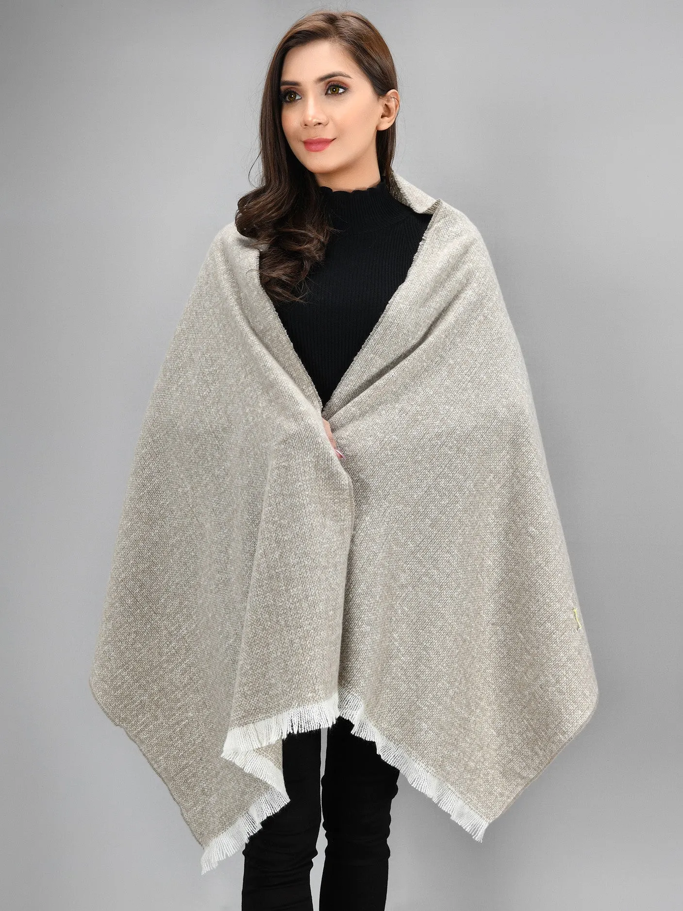 Chunky Knit Shawl - Beige