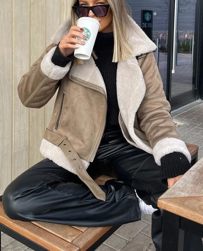 'Houda' Coat