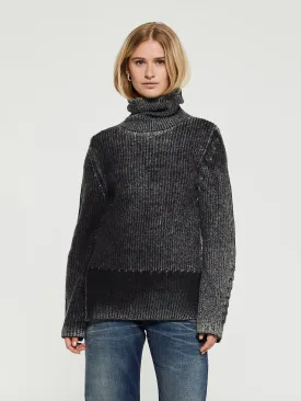 Knitwear in Anthracite Grey
