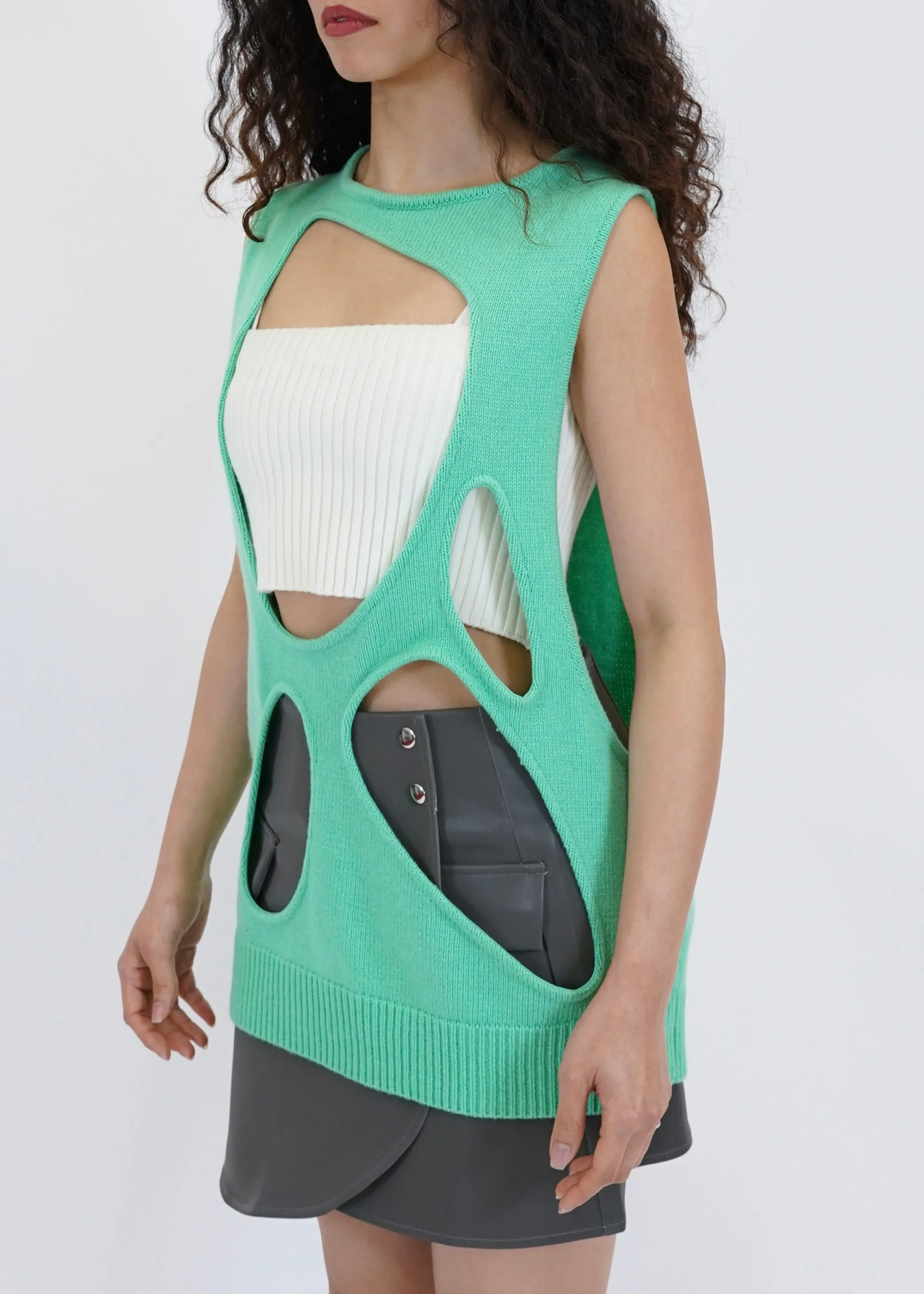 MIIAL ASYMMETRICAL KNITWEAR VEST