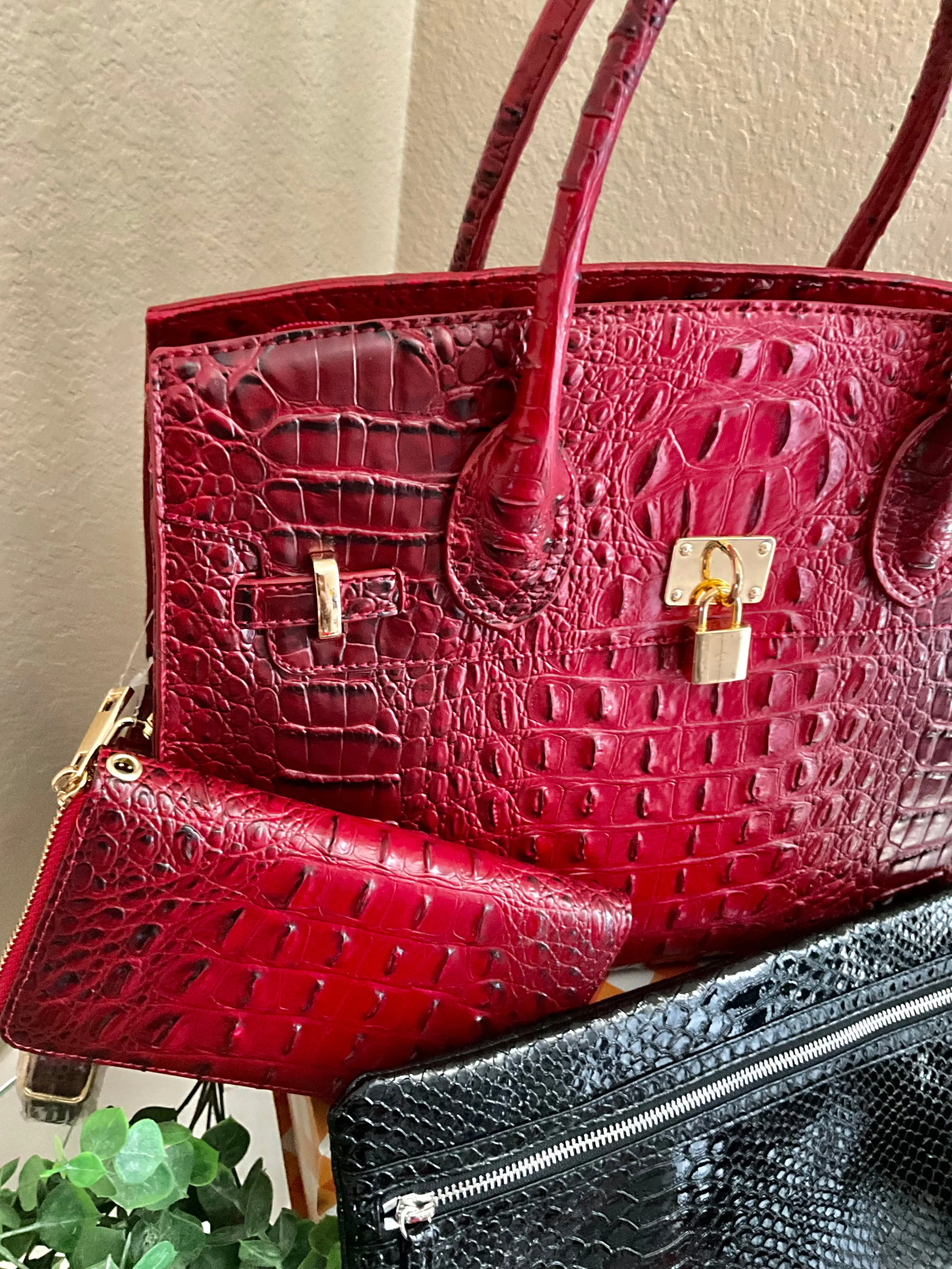 Red Hot Oversized Handbag Set w/ Wallet