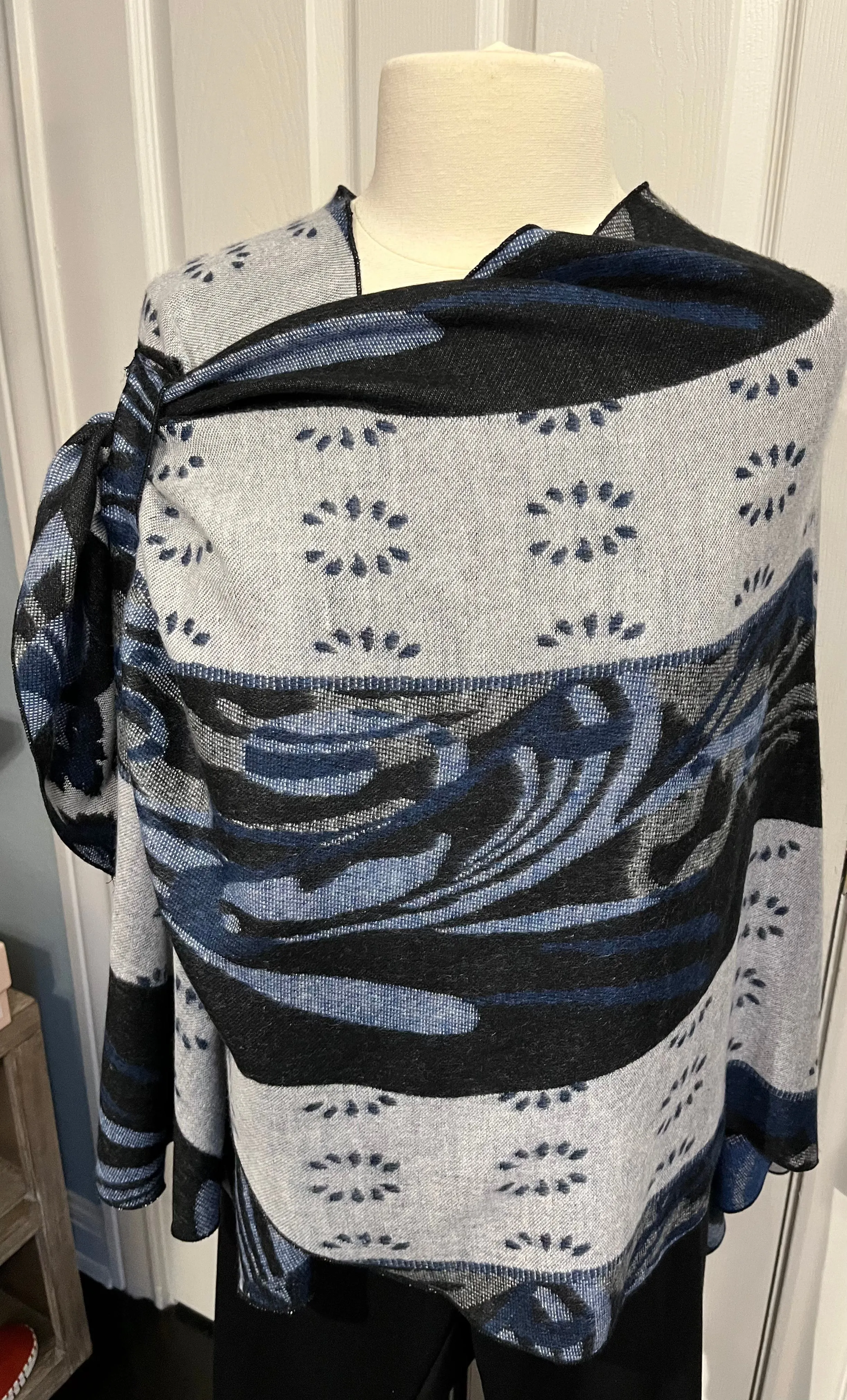 Shades of Denim Reversible Cashmere Shawl