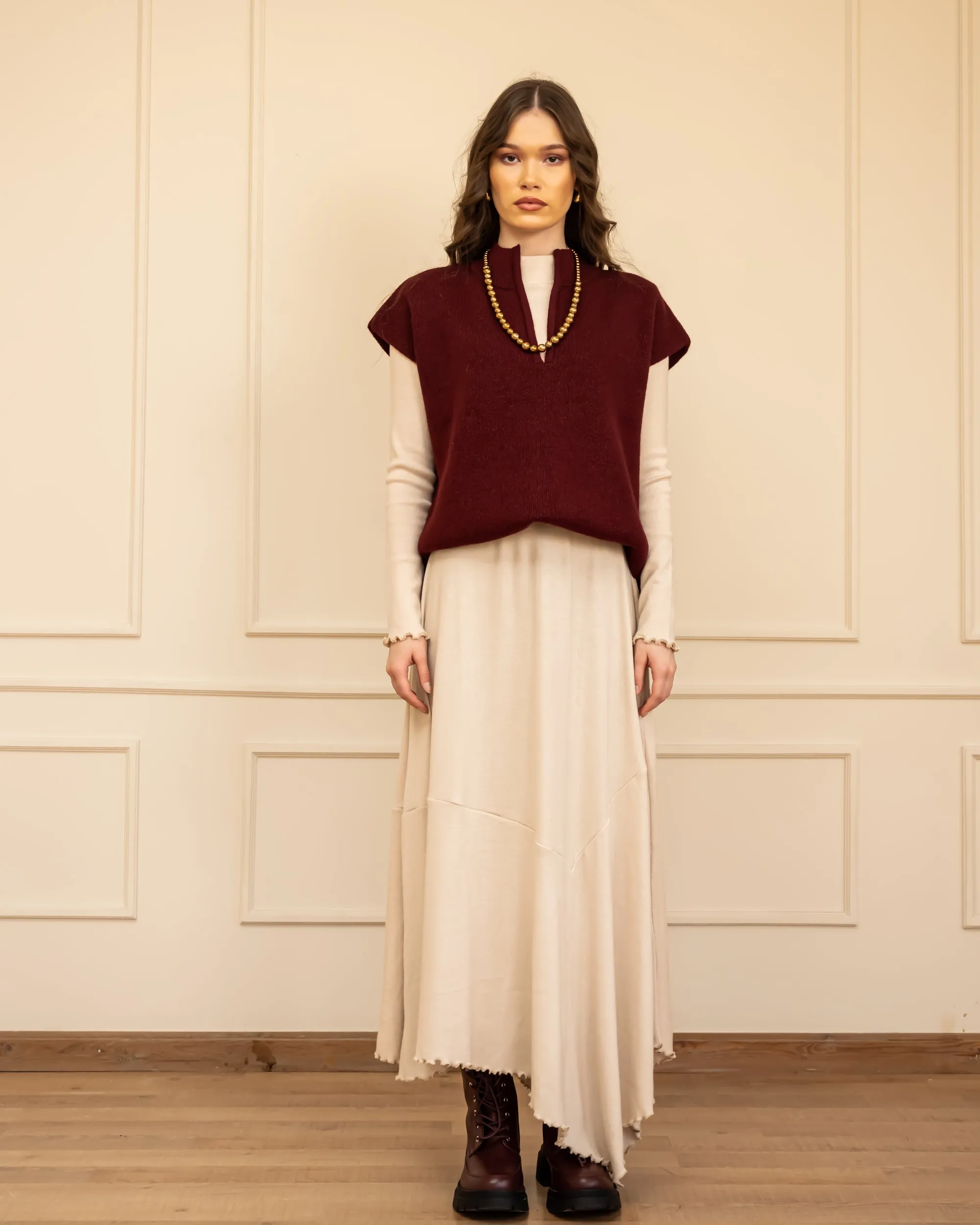 Sleeveless Knit Top-MAROON