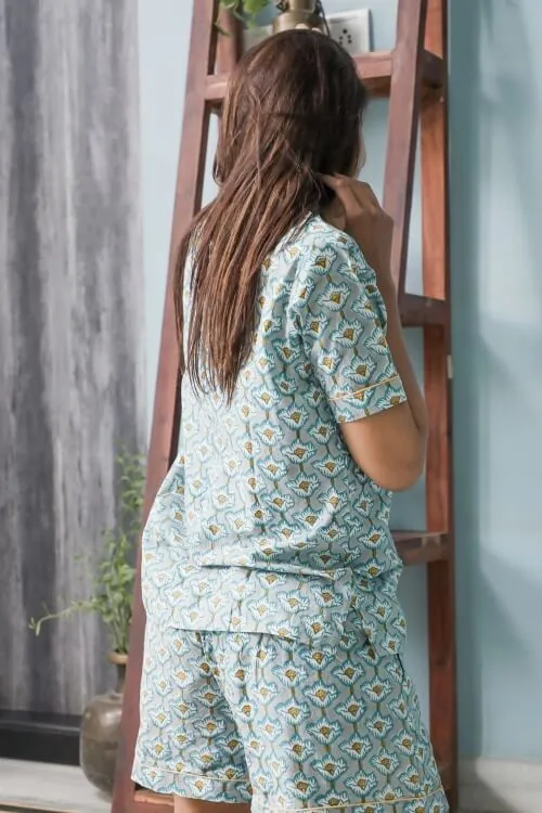 Sootisyahi 'Pastel Petals' Hand Printed Cotton Night Suit
