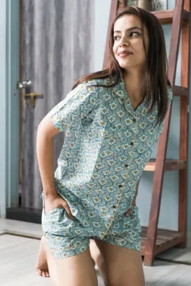 Sootisyahi 'Pastel Petals' Hand Printed Cotton Night Suit