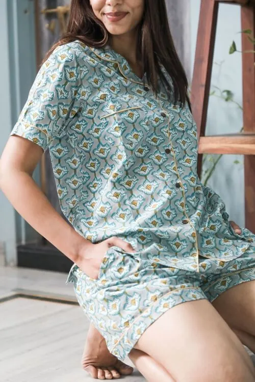 Sootisyahi 'Pastel Petals' Hand Printed Cotton Night Suit