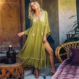 Stylish pretty lady frock ruffle clothes bell sleeve V neck side split maxi mexican embroider dress with tassel